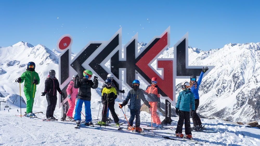 Skiunterricht der fortgeschrittenen Kids