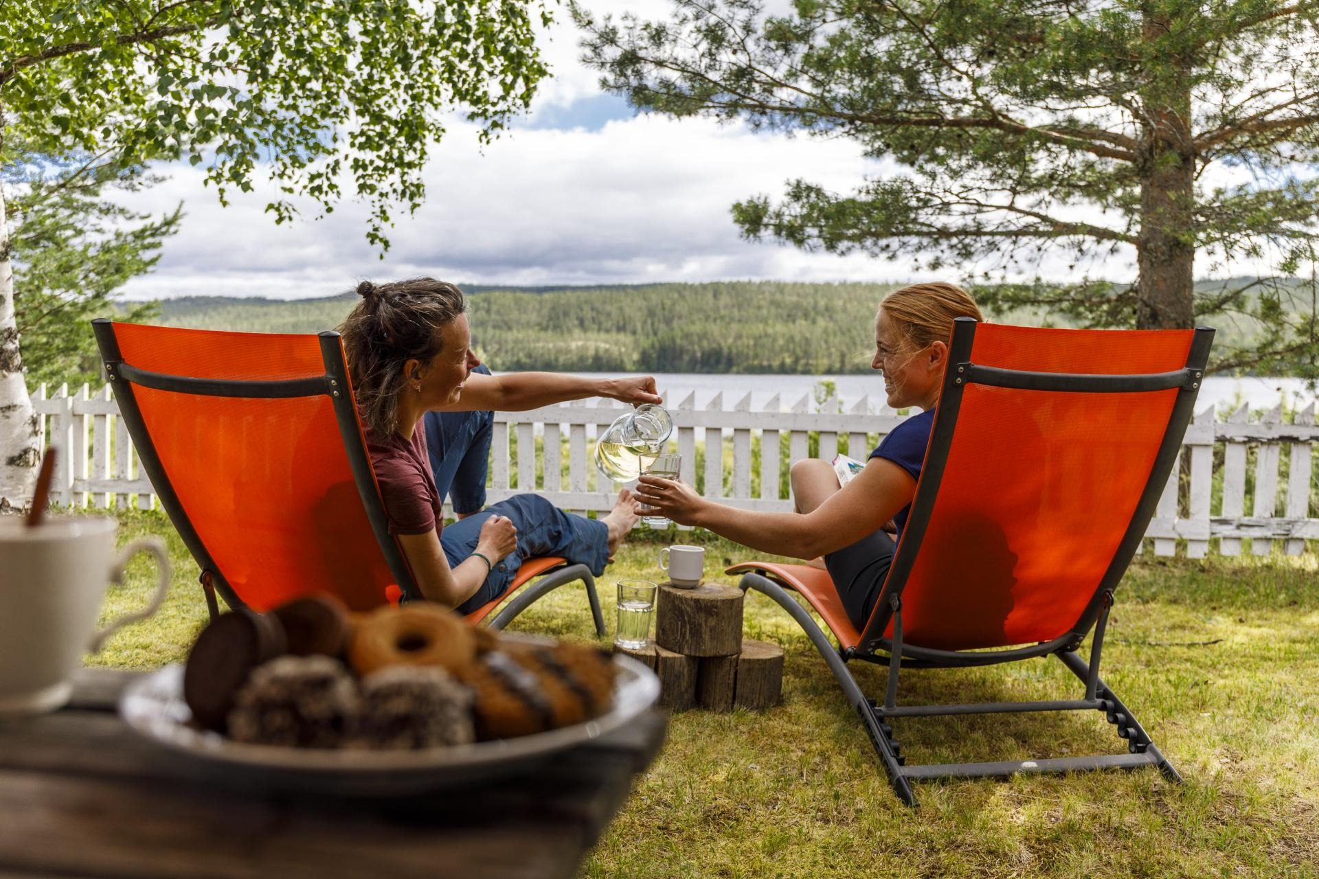 Zusammensitzen im Activecamp Idre
