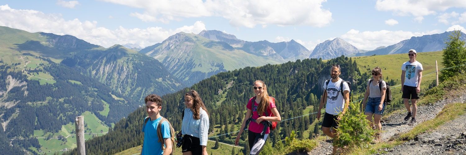 Familien-S Hohenfels in Arosa