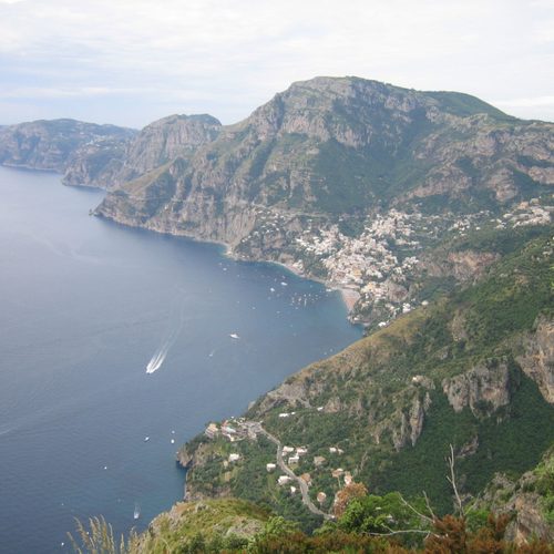 Segeltörn Amalfiküste im Golf von Neapel