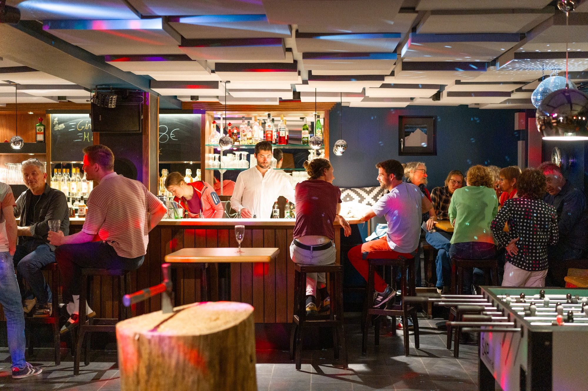 Nachmittage an der Bar.