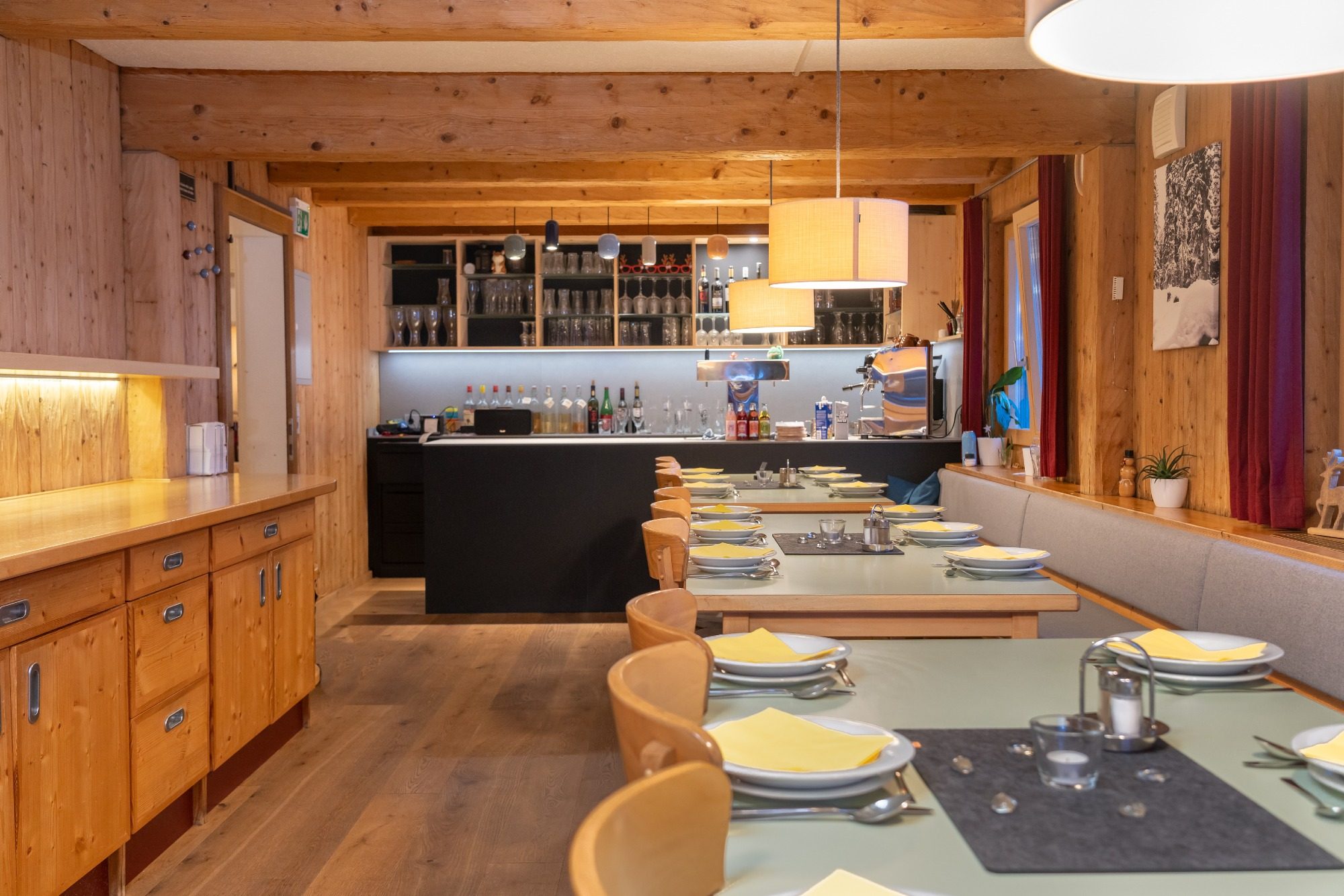 Nachmittage an der Bar.