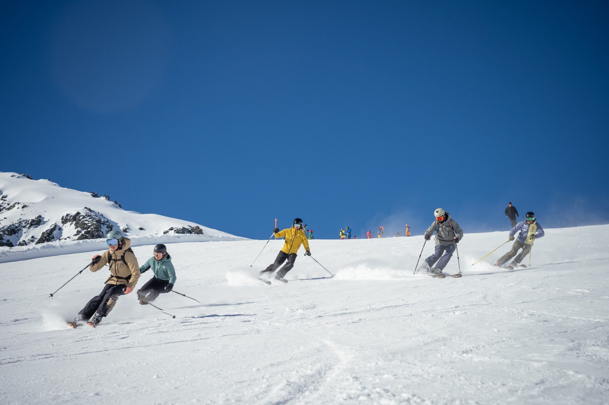Skifahrer beim Guiding