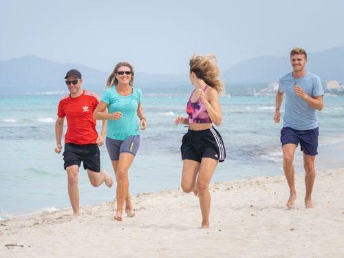 Gäste beim Programm der Beach Energy Weeks