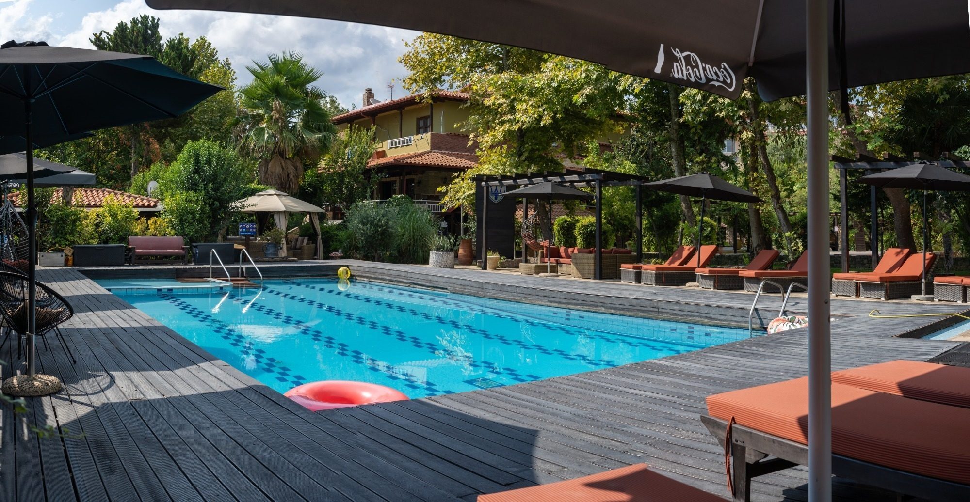 Pool im Single Sportclub Poseidon View