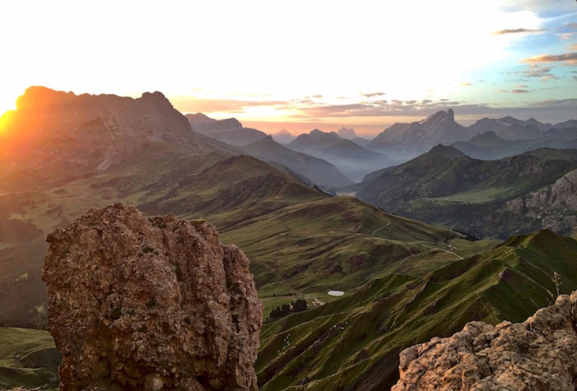 Mediterranes Bergpanorama