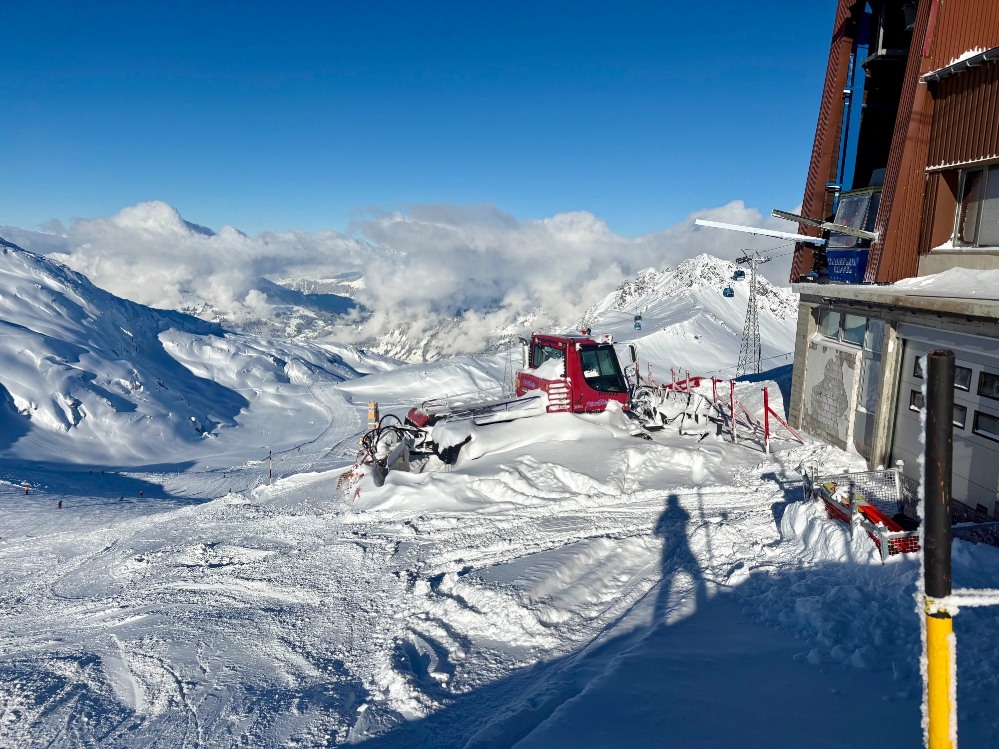 Pistenwalze im Einsatz