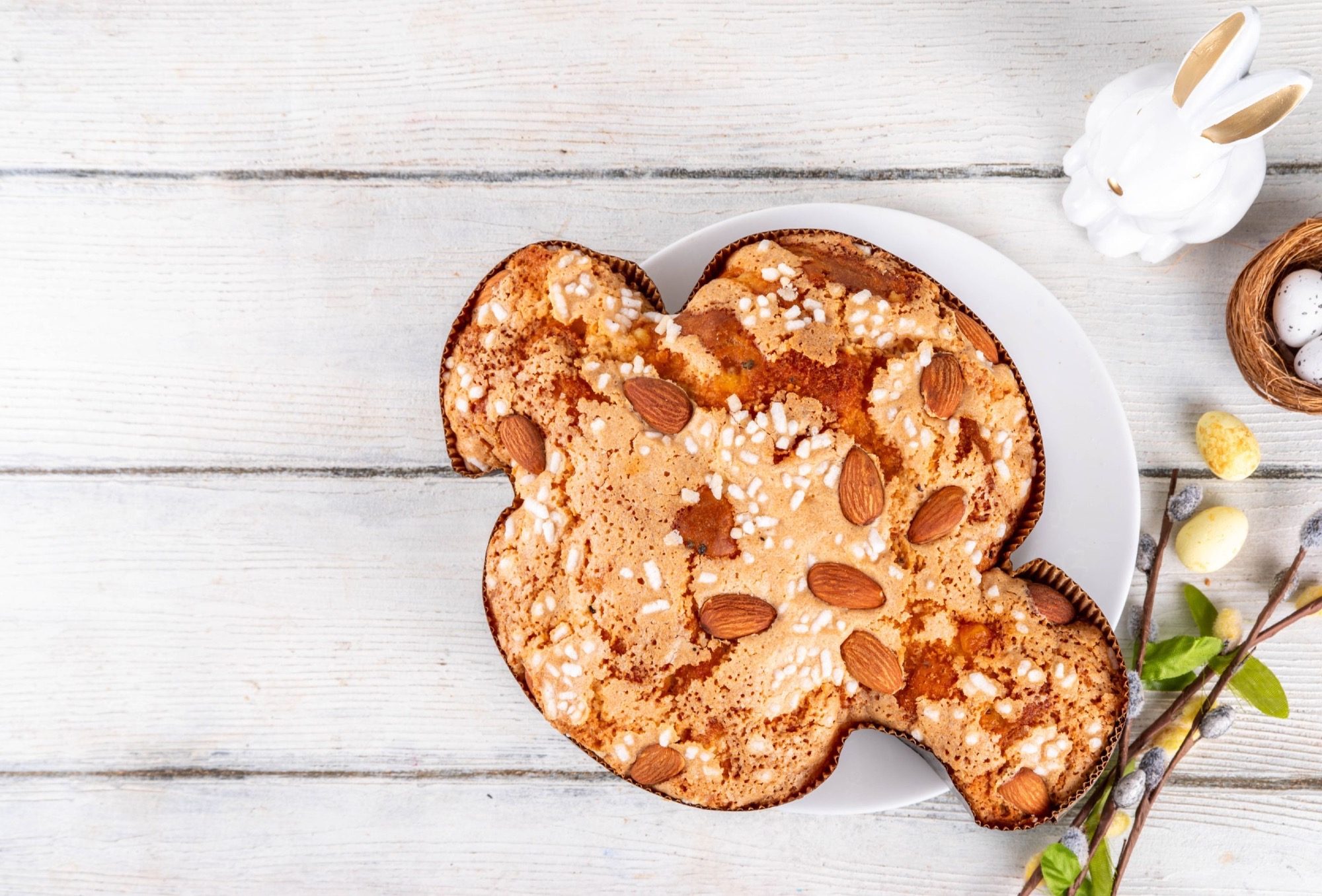 Ostergebäck in Taubenform