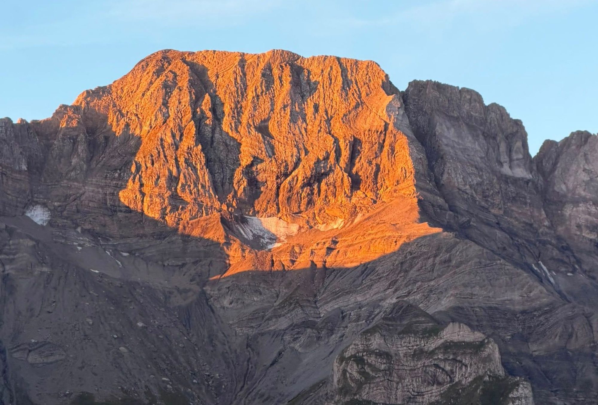 Alpenglühen