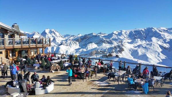 Sauliere-Gipfelrestaurant Les Pierres Plates auf 2.738 m