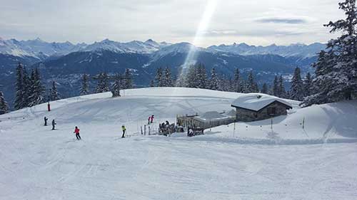 Einkehrmöglichkeiten im Skigebiet Cabane de Mattia