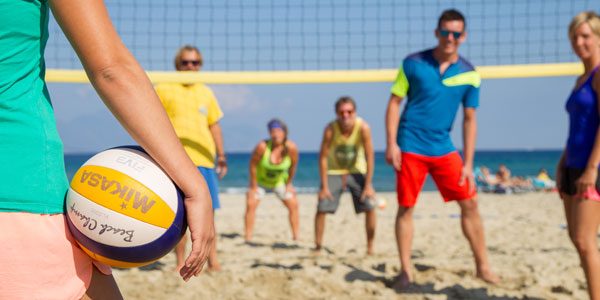 Beachvolleyball Basics zu Regeln und Technik