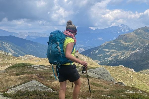 Wanderung auf dem Weg in den Kosovo