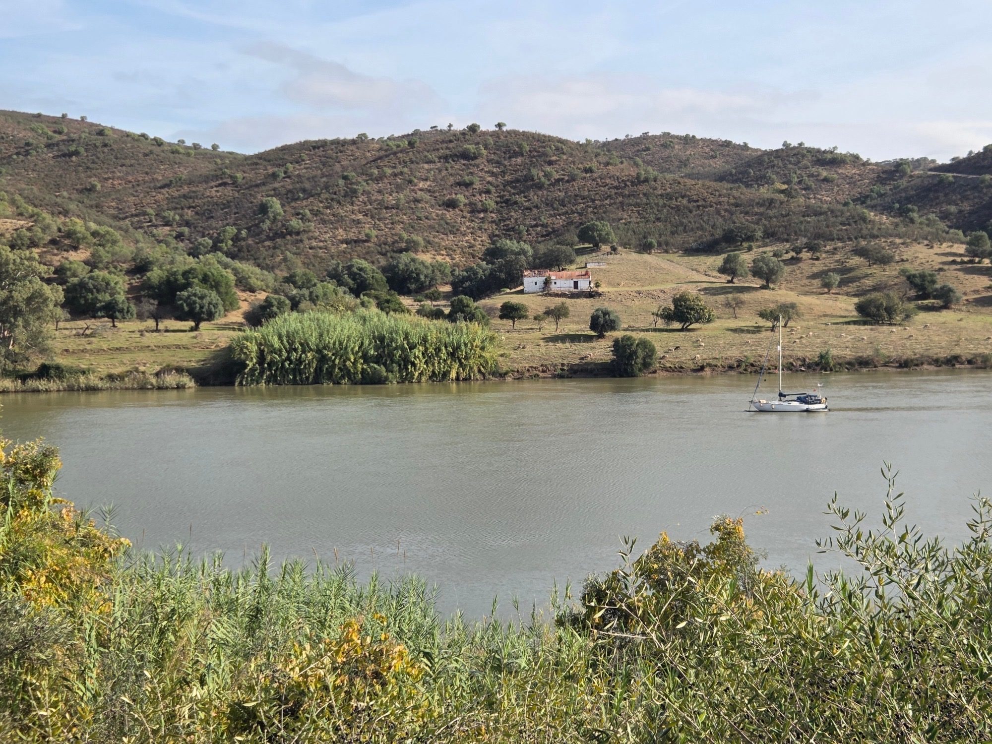 Guadiana Fluss an der Grenze zwischen den Regionen Alentejo und Algarve